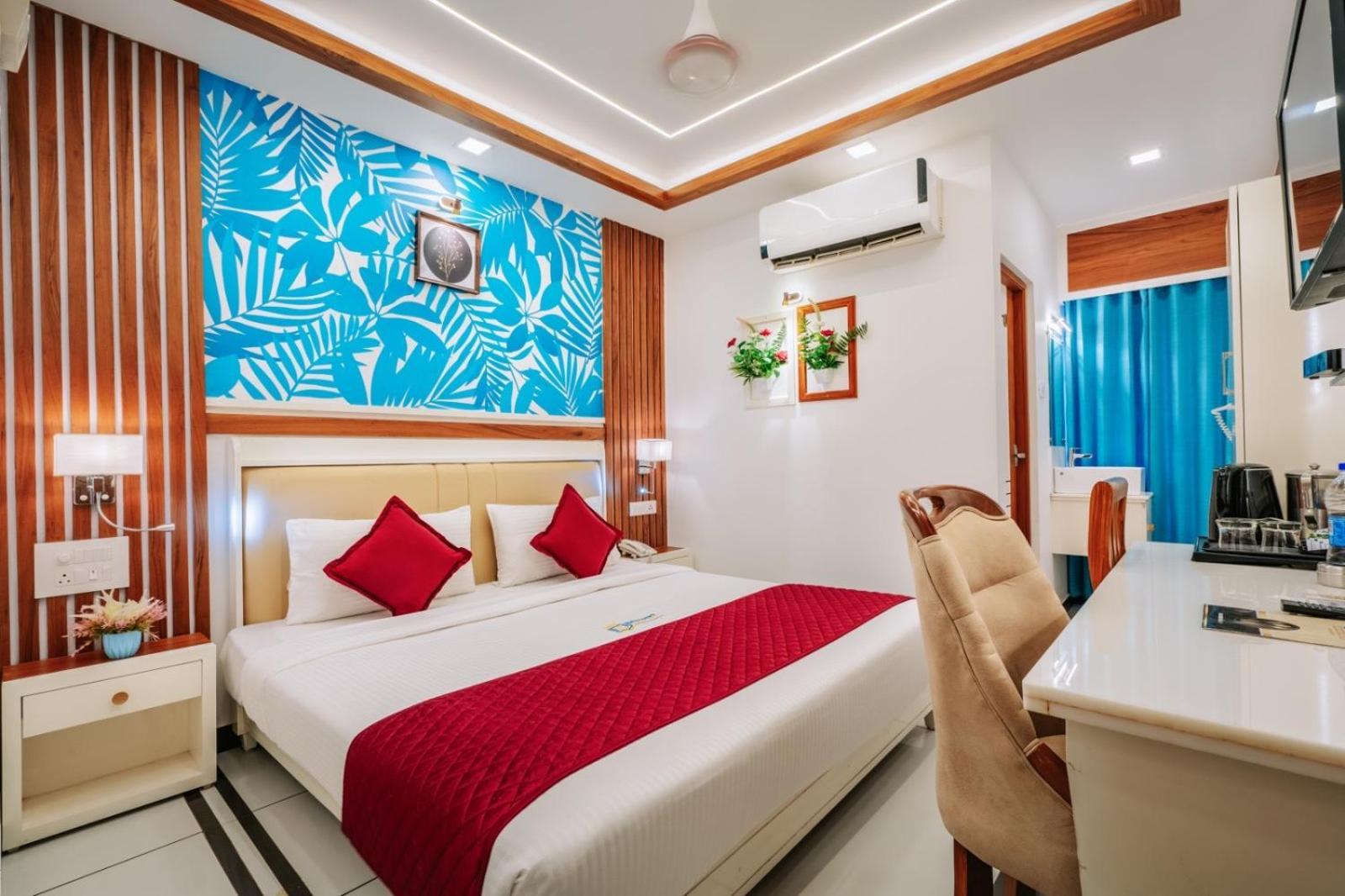 Excellency Airport Hotel Kochi Esterno foto